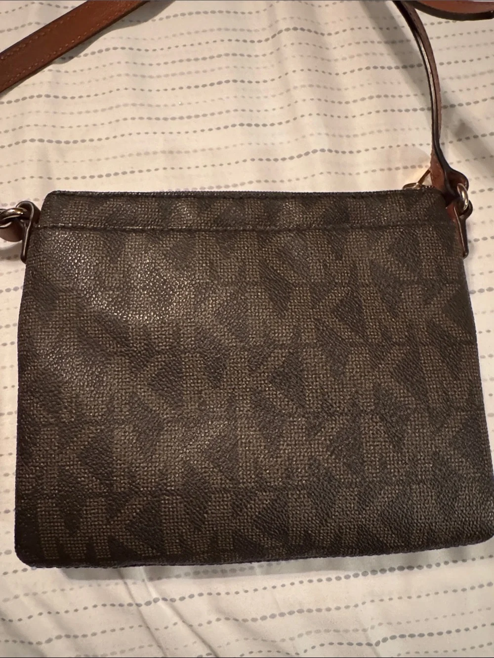 Michael Kors compact michael